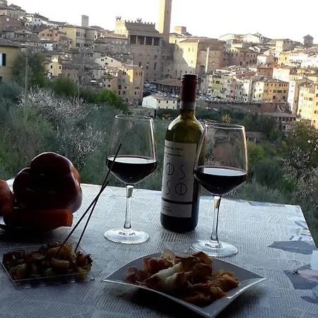 In A Due Passi Da Piazza Del Campo Accommodatie bij particulieren